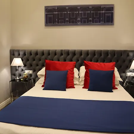 Millina In Navona 4*