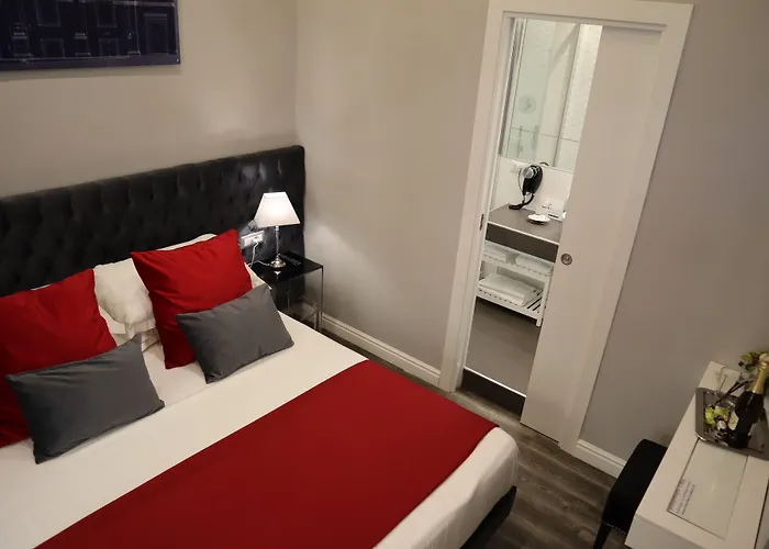 Millina In Navona Pensión Roma