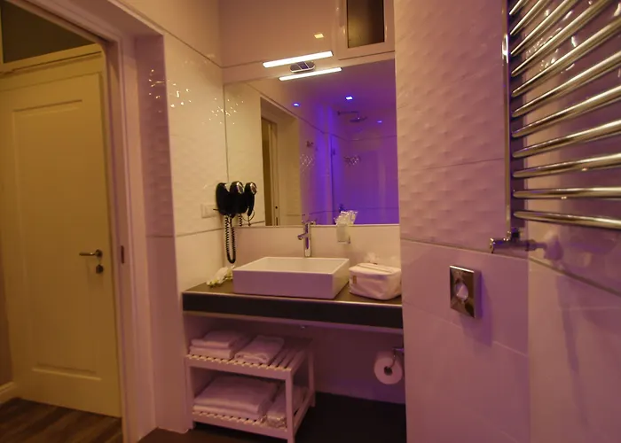 Millina In Navona 4*