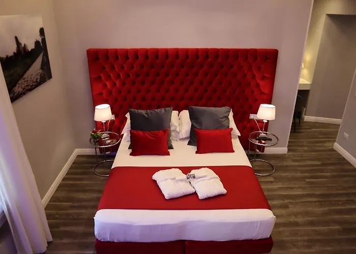 Millina In Navona 4*